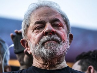 En Brasil esperan que la Corte Suprema analice los habeas corpus y ordene la liberación de Lula