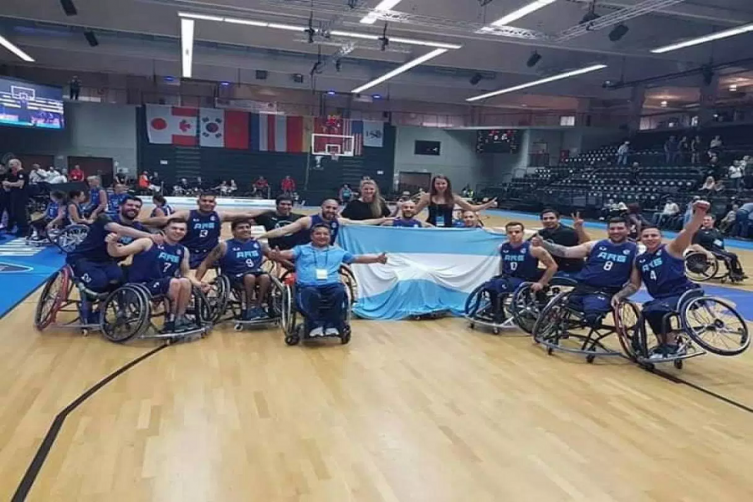 Básquet adaptado: la selección masculina se prueba en Canadá