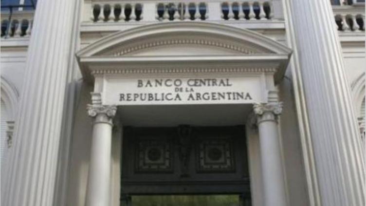 En mayo volvió a incrementarse la fuga de capitales