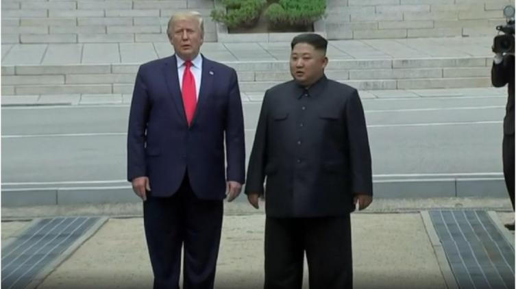 Donald Trump pisó suelo norcoreano