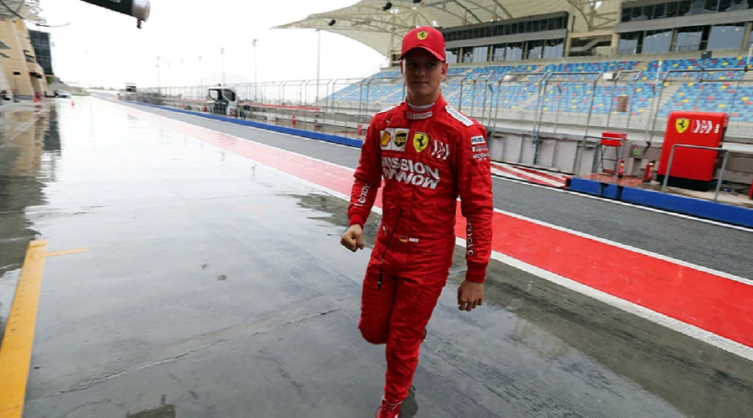 Mick Schumacher manejará el auto con el que su padre logró su séptimo título
