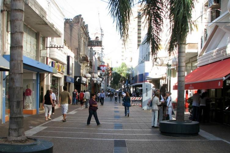 El comercio santafesino repuntó sus ventas
