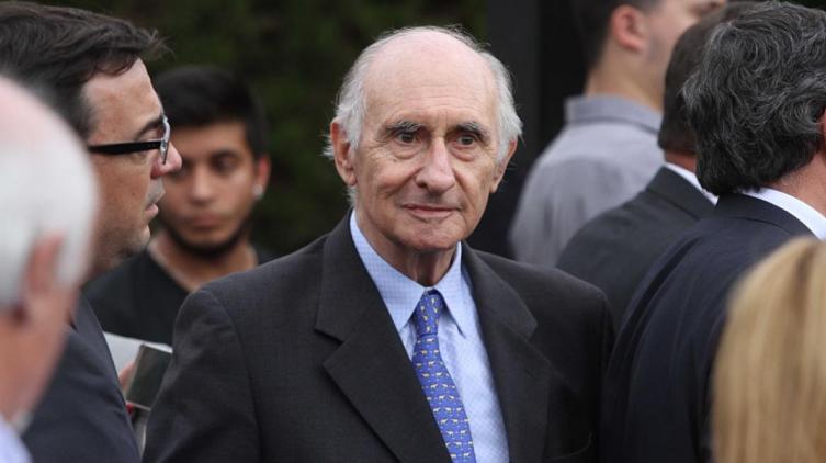 El ex presidente Fernando De la Rúa está internado “en muy grave estado”