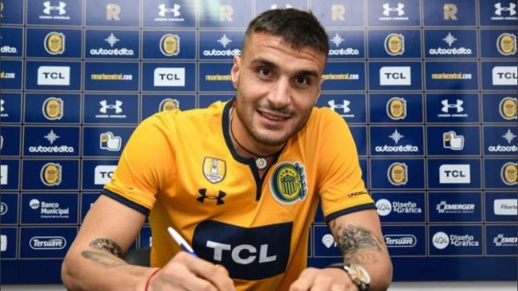 Sebastián Ribas se incorpora a Rosario Central, que irá por Lucas Gamba
