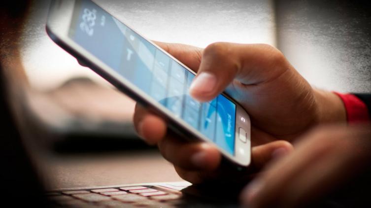 Avanza la eliminación del cobro de roaming en la región