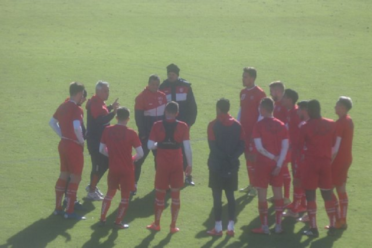 El probable equipo de Madelón para jugar ante Racing