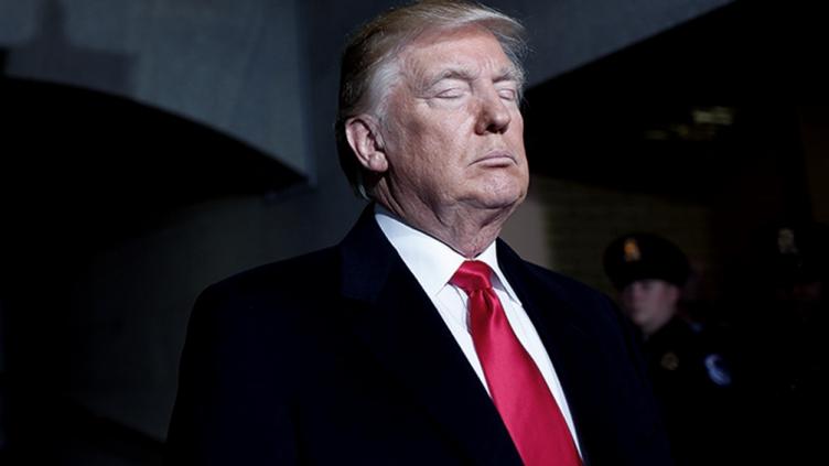 Después de 16 años, Trump restablece la pena de muerte para casos federales