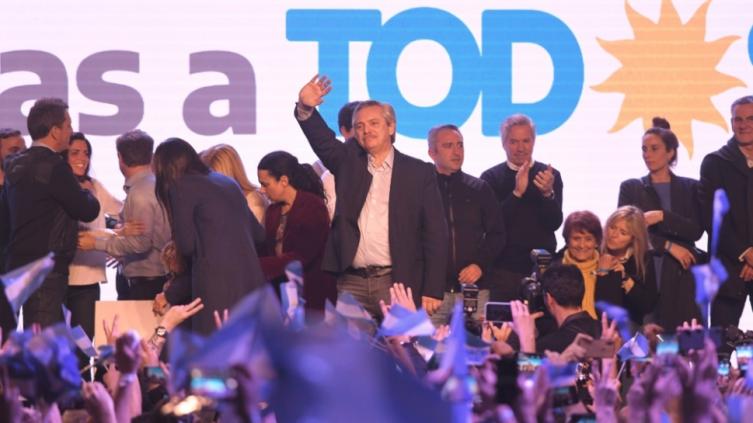 Alberto Fernández: 