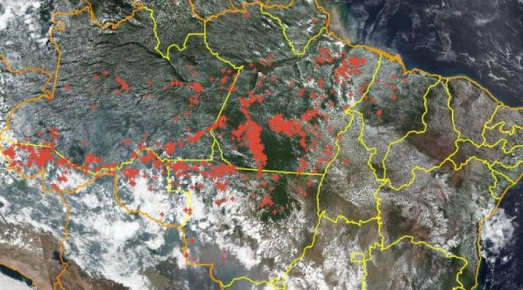 Imagenes desde la NASA de cómo se ve desde el espacio el arrasador incendio del Amazonas