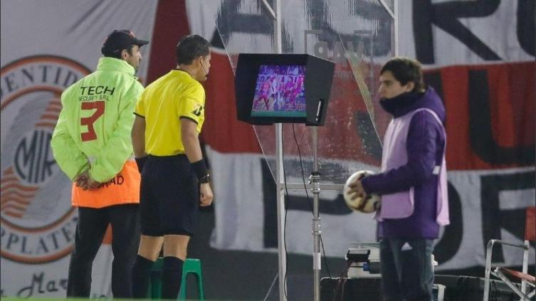 La decisión de la Conmebol después de la polémica por los penales vía VAR en River