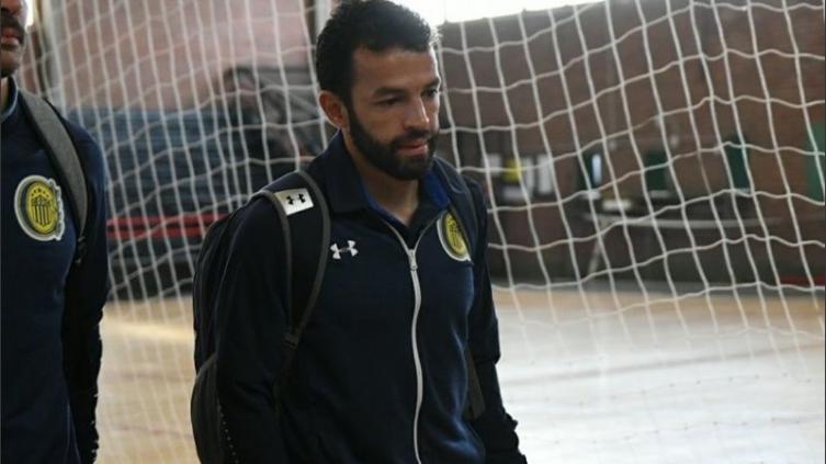 Gamba preocupa en Rosario Central a trece días del clásico