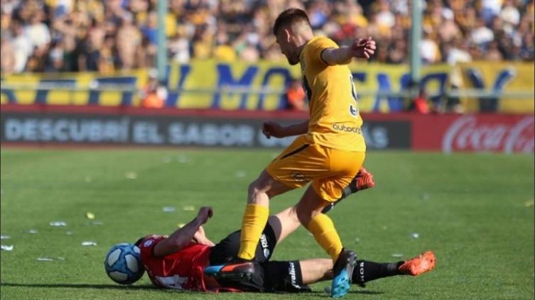 Alexis Rodríguez contó por qué fue a trabar con la cabeza: 