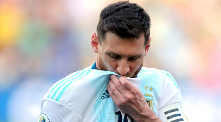 La Conmebol no le reduce la sanción a Messi y no podrá jugar los amistosos de octubre con la Selección
