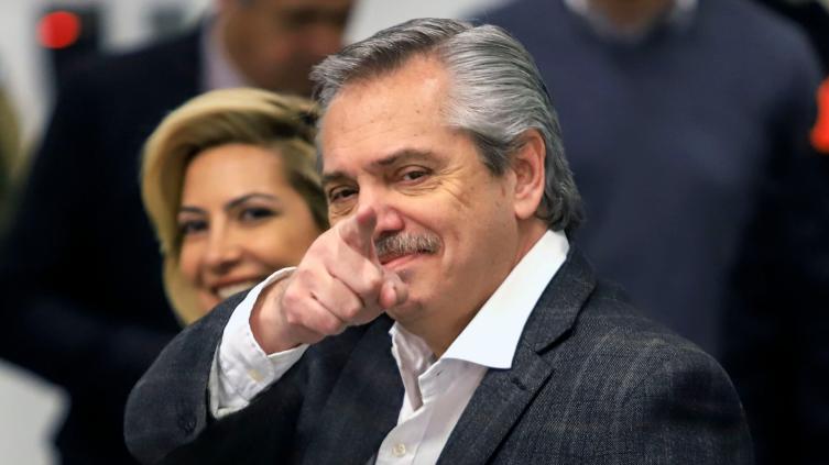 Alberto Fernández presentó su 