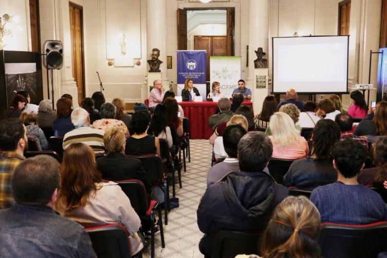 Cannabis Medicinal: un debate de salud pública