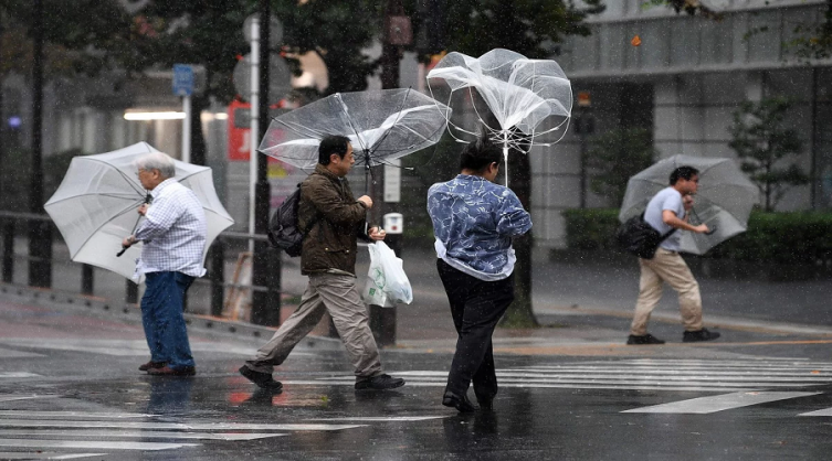 Japón en alerta máxima por la llegada del tifón Hagibis