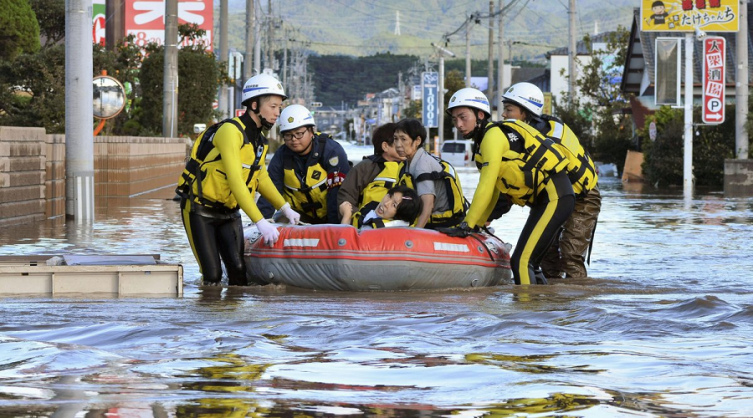 Tifón Hagibis: al menos 7 muertos y 15 desaparecidos tras su paso por Japón