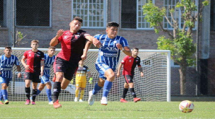 Colón perdió  en Reserva ante Godoy Cruz 