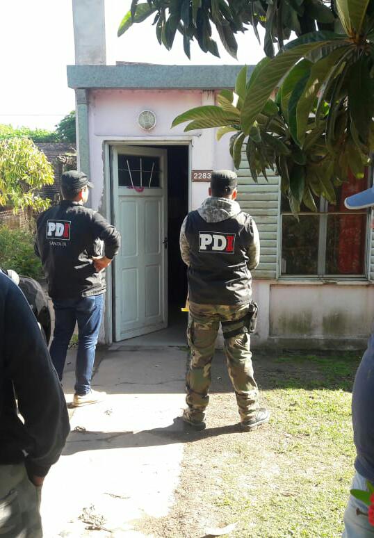 Detuvieron a cinco personas por robo de agroquímicos