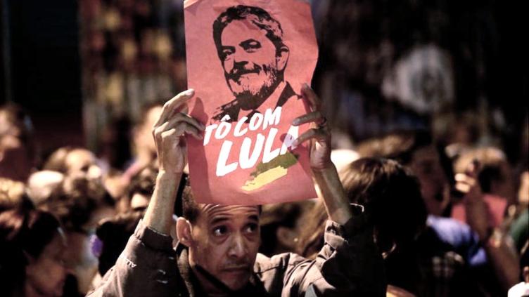A pedido de la defensa de Lula suspendieron el juicio que puede anular su condena