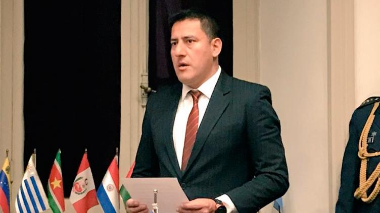 Bolivia: el ministro de Defensa teme 