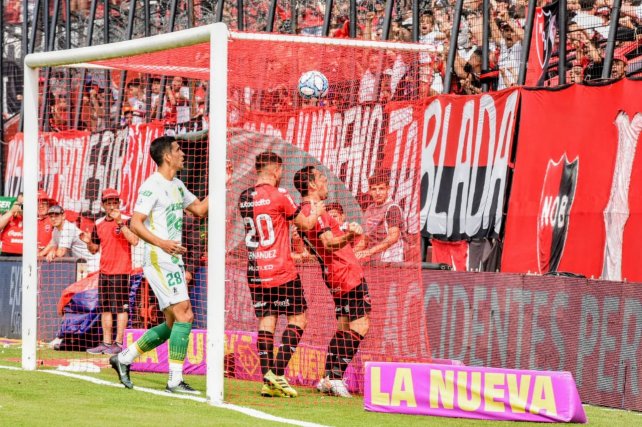 Newell's volvió a la victoria para dejar atrás las preocupaciones y las dudas