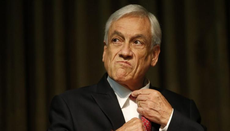 Piñera busca acuerdos para salir de la crisis: paz, justicia y una nueva Constitución