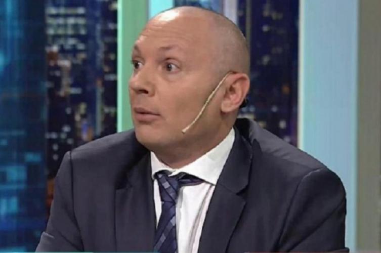 D'Alessio pidió ser aceptado como 