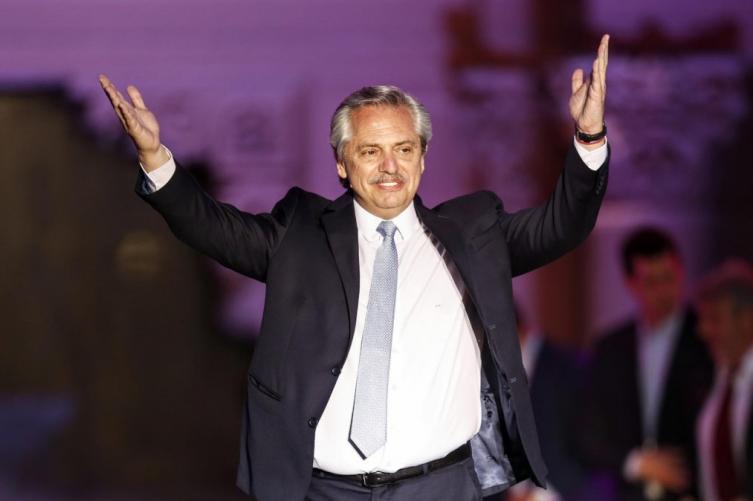 Alberto Fernández modificó la Ley de Ministerios