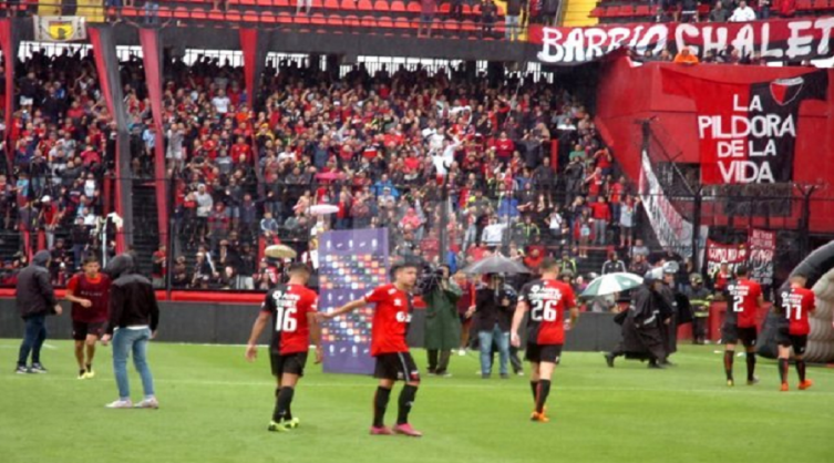 Colón finalizó un año totalmente negativo en la Superliga