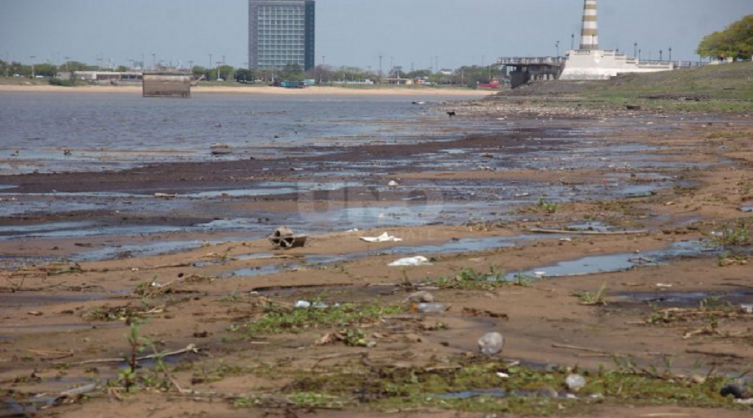 El río Paraná alcanzó el nivel más bajo