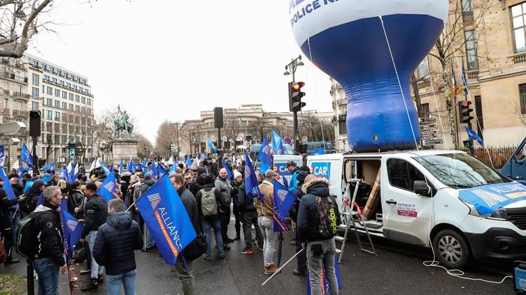Los sindicatos vuelven a las calles contra la reforma de pensiones