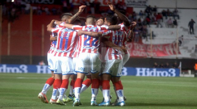 Unión en febrero jugará ocho partidos en 29 días