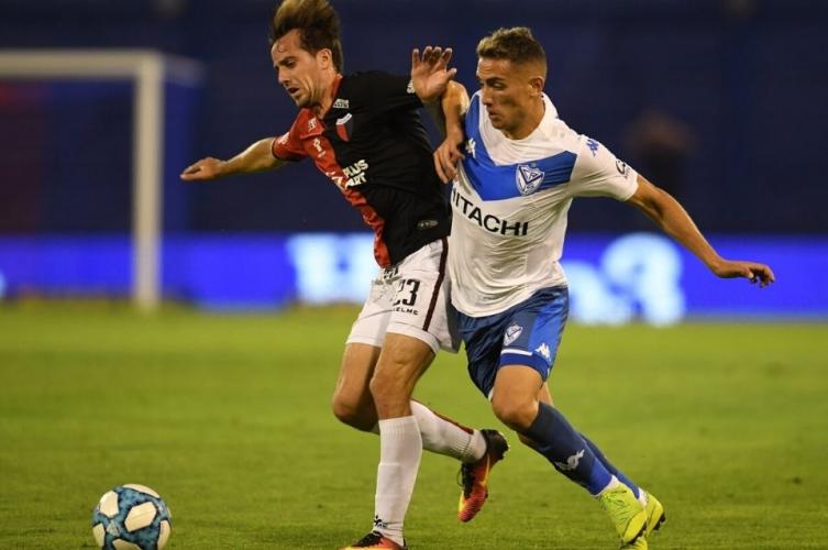 Bernardi analizaría irse de Colón solo en una transferencia al exterior