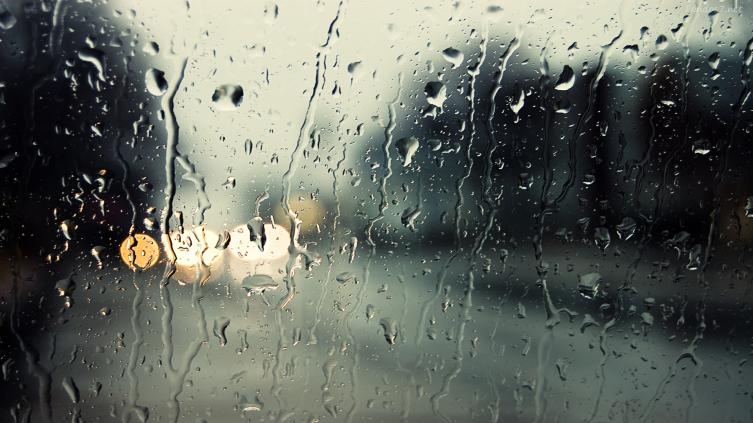 Alertas por lluvias y tormentas fuertes para centro del país