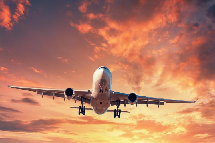 Los vuelos hacia países limítrofes vuelven a operar desde Aeroparque