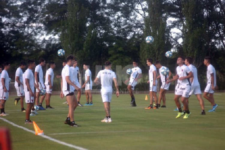 La lista de 28 jugadores seleccionados por Osella para la pretemporada de Colón