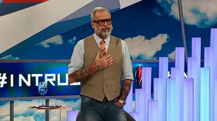 Rial hizo un sorpresivo anuncio laboral y habló del futuro de intrusos