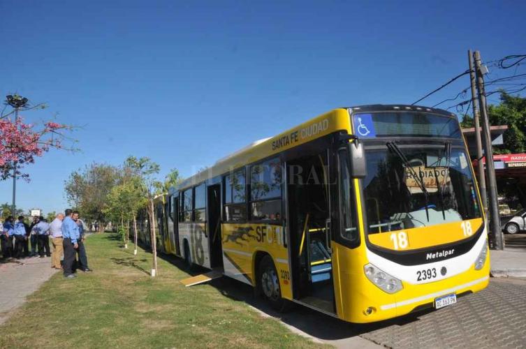 Los colectiveros no recibieron la totalidad de sus salarios y UTA no descarta medidas