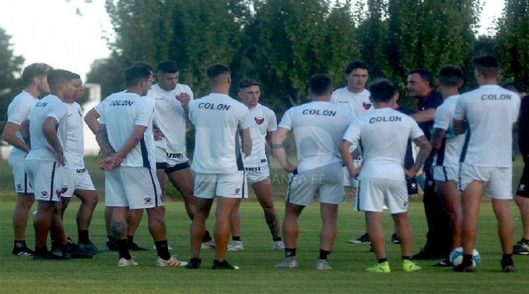Colón se prepara para su primer amistoso de esta pretemporada ante Sportivo Las Parejas