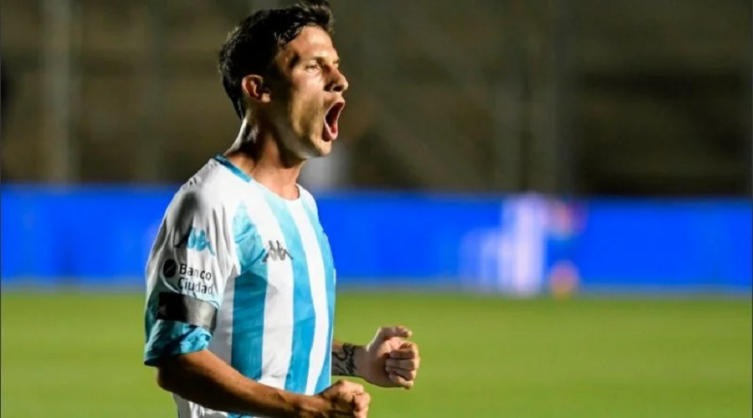 Fertoli aún no firmó pero ya hizo un gol para Racing ante Atlético Paranaense