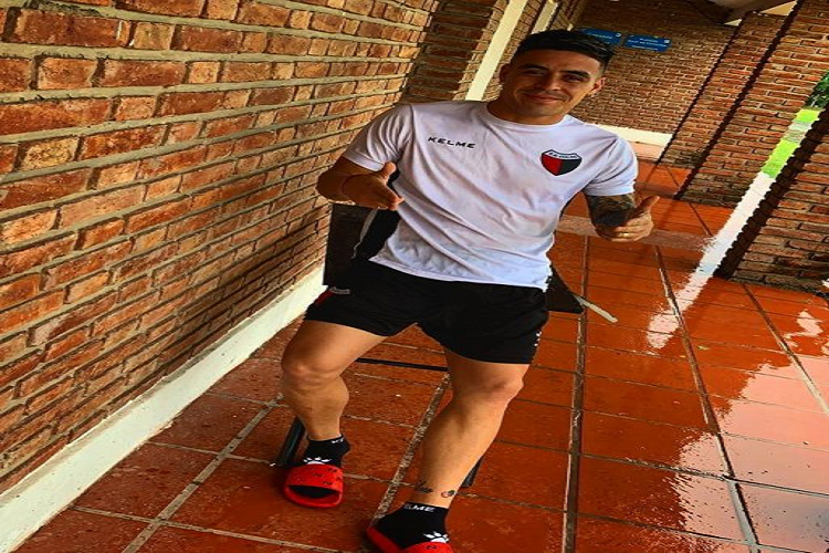 Colón volvió a la semana de entrenamiento y asistió Brian Fernández