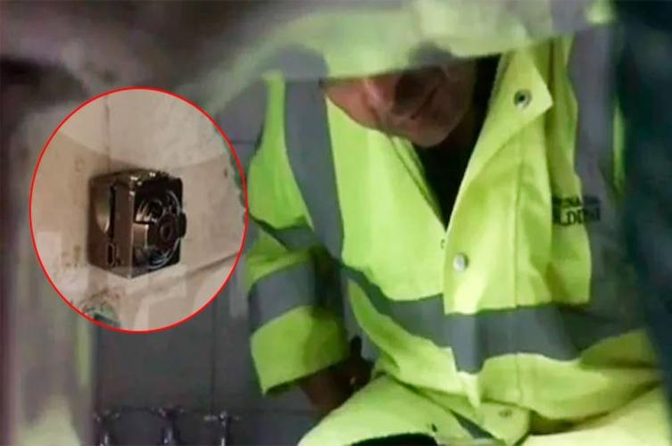 Echaron a un empleado por filmar a sus compañeras en el baño