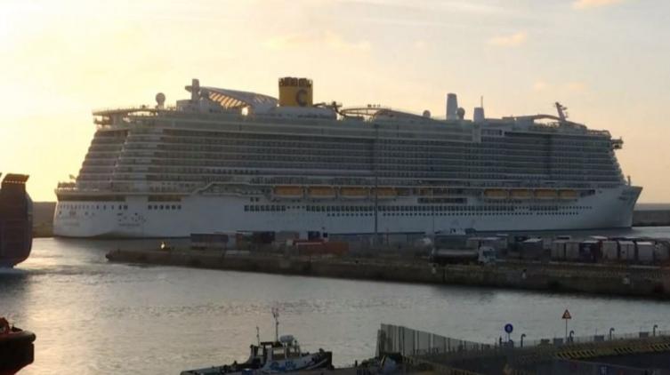 Descartan casos de coronavirus en el crucero varado en Italia