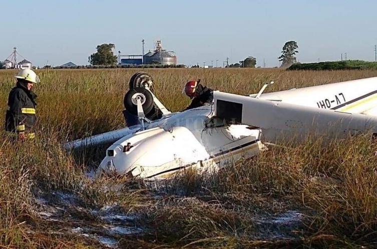 Se estrelló una avioneta en Villa Cañas