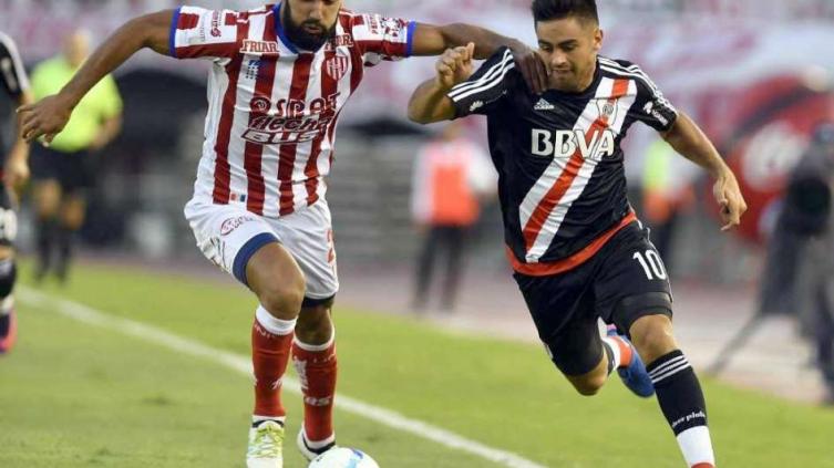 Unión quiere frenar al líder River en el 15 de Abril