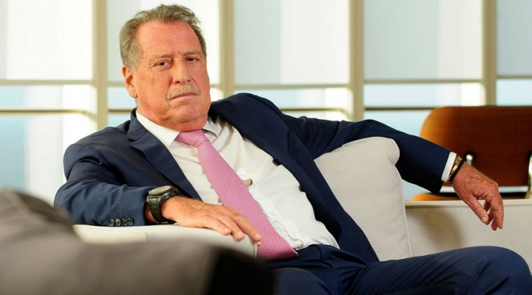 A pesar del pedido del presidente los bancos no bajan las tasas de referencia