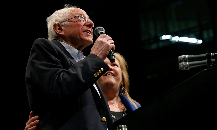 Bernie Sanders gana Nevada y se fortalece en la carrera presidencial demócrata