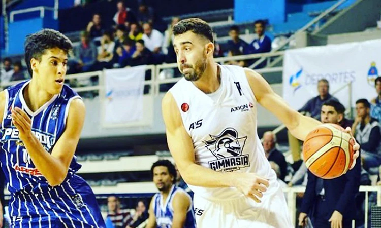 La carta de un jugador de la Liga de Básquet para hablar sobre su homosexualidad