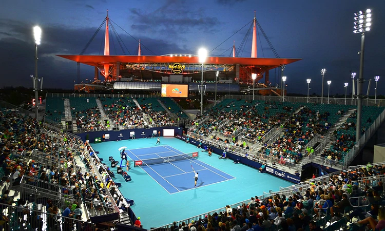 La ATP suspendió el tenis profesional por seis semanas